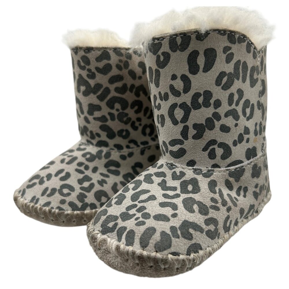 UGG Cassie Leopard Infant Boots (2/3) - Picture 8 of 16